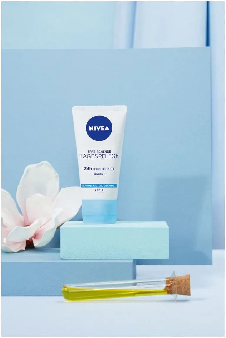 Nivea Soin De Jour Nourrissant Hydratation 24H