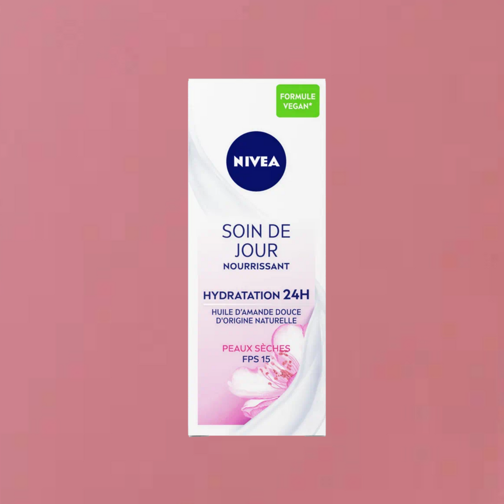 Nivea Soin De Jour Nourrissant Hydratation 24H